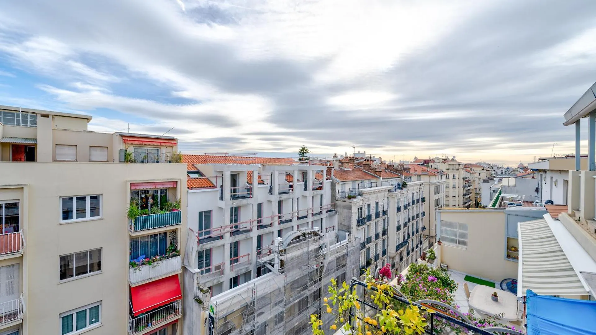 Apartment Top Floor Terrace - Dernier Etage Terrasse Cosy Nice France